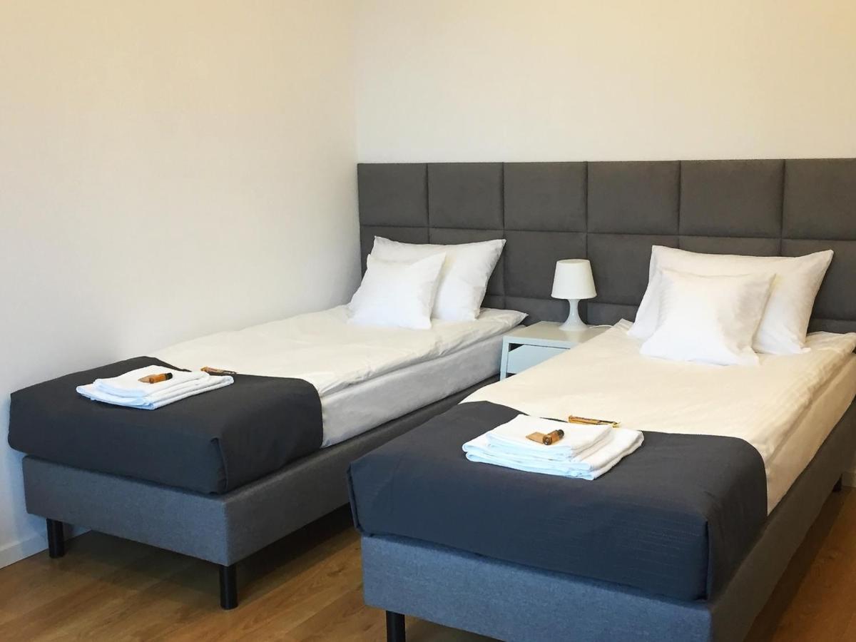 Vista Residence Airport Warsawa Bagian luar foto